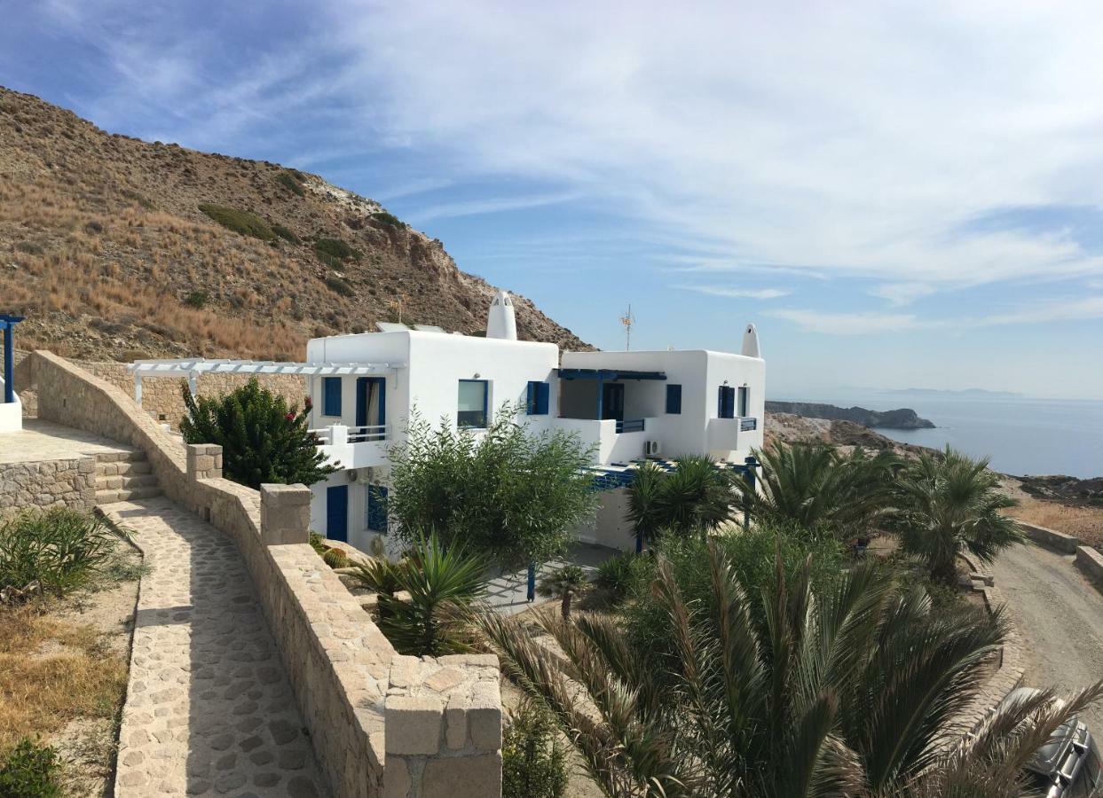Heavenly Milos Suites Agia Kiriaki Beach  エクステリア 写真