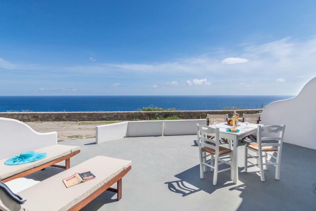 Heavenly Milos Suites Agia Kiriaki Beach  エクステリア 写真