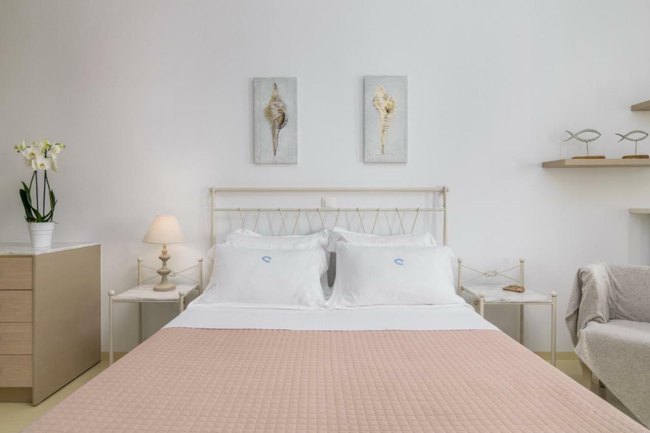Heavenly Milos Suites Agia Kiriaki Beach  エクステリア 写真