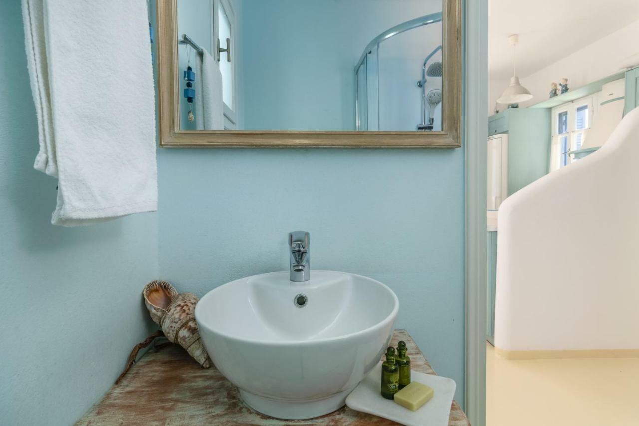 Heavenly Milos Suites Agia Kiriaki Beach  エクステリア 写真